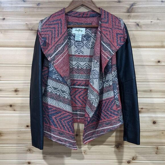 Daytrip Jacket Womens Medium Red Southwest Pattern Faux Leather Jacket - Picture 1 of 8